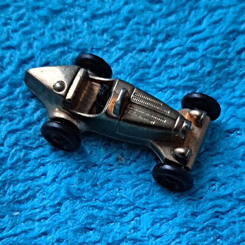 Ferrero metallfigur auto - ferrero,