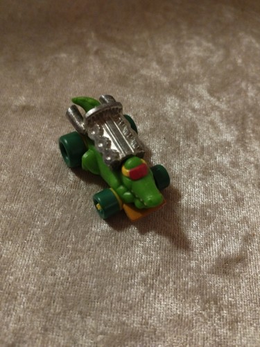 Alte eier figur - Ü-eier, auto